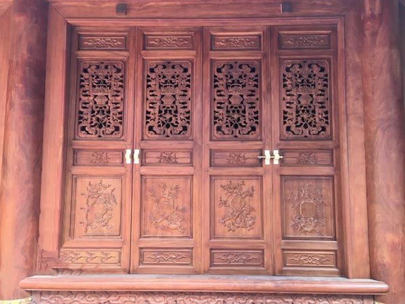 Mẫu cửa gỗ nhà cổ