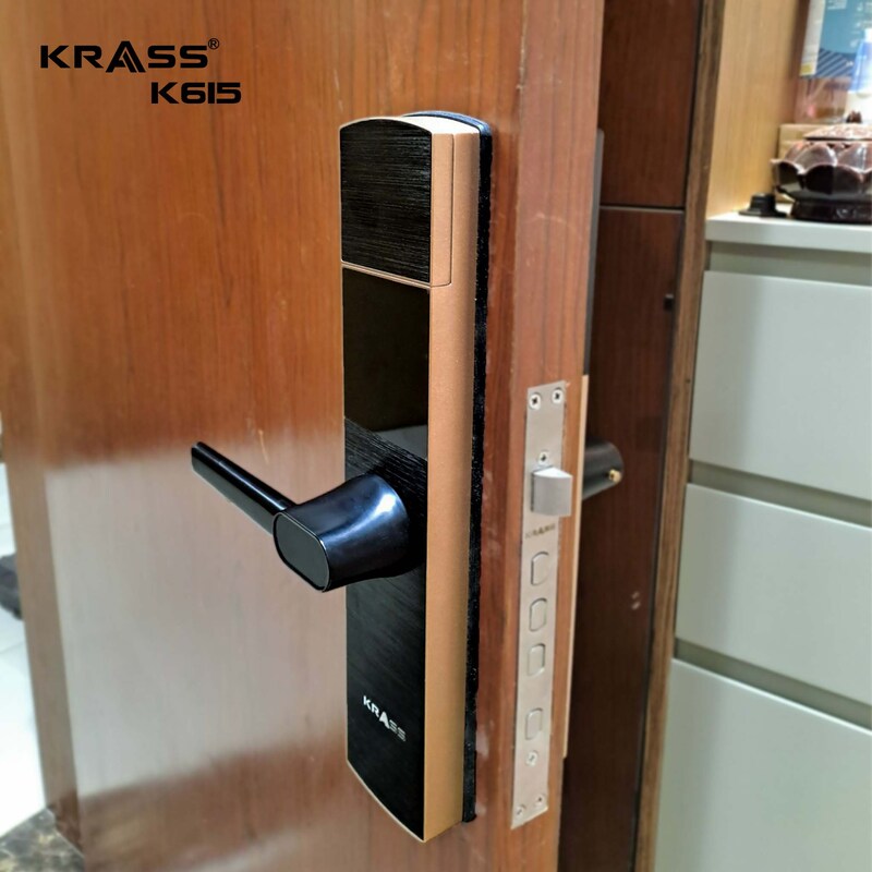 Lắp khóa thông minh Krass K615 cho gia đình anh Minh – Hà Nội
