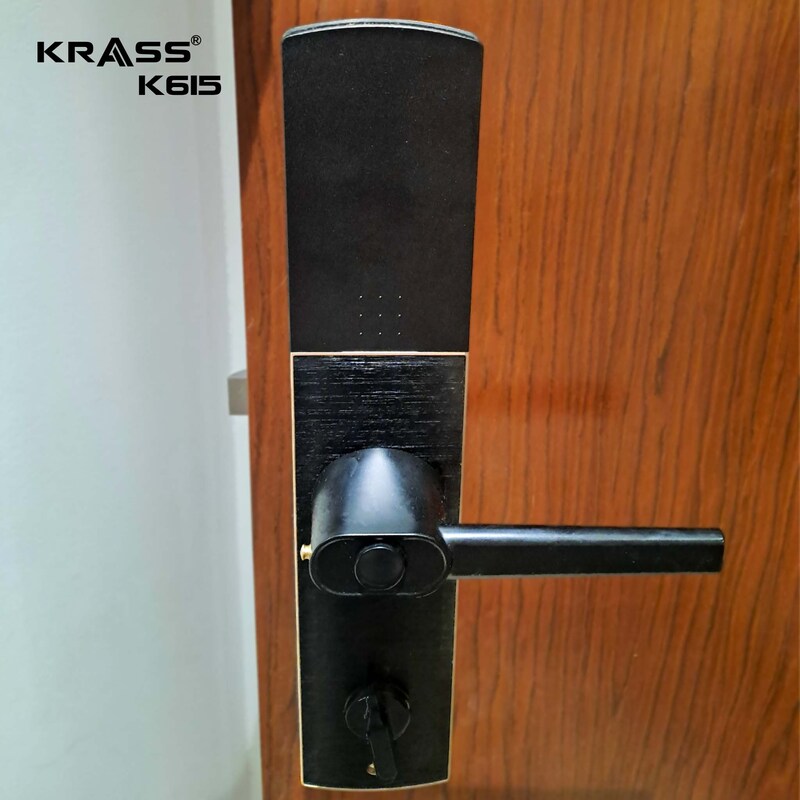 Lắp khóa thông minh Krass K615 cho gia đình anh Minh 3